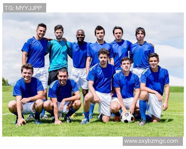 30号球星的荣耀与传奇：从绿茵场到世界舞台的伟大历程