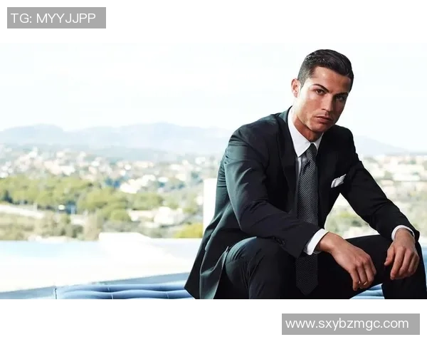 从C罗梅西到姆巴佩哈兰德盘点当今最具影响力的足球巨星英文姓名