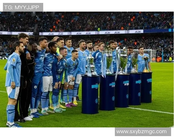 曼城足球队核心球星助力球队夺回英超冠军荣誉归来