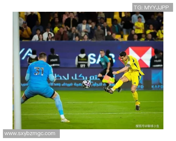 盗版球星足球：如何在虚拟世界重现现实足球巨星的传奇与风采