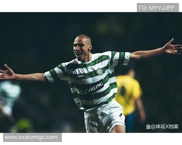 足球场上的风云人物：最具个性与魅力的骚气球星盘点